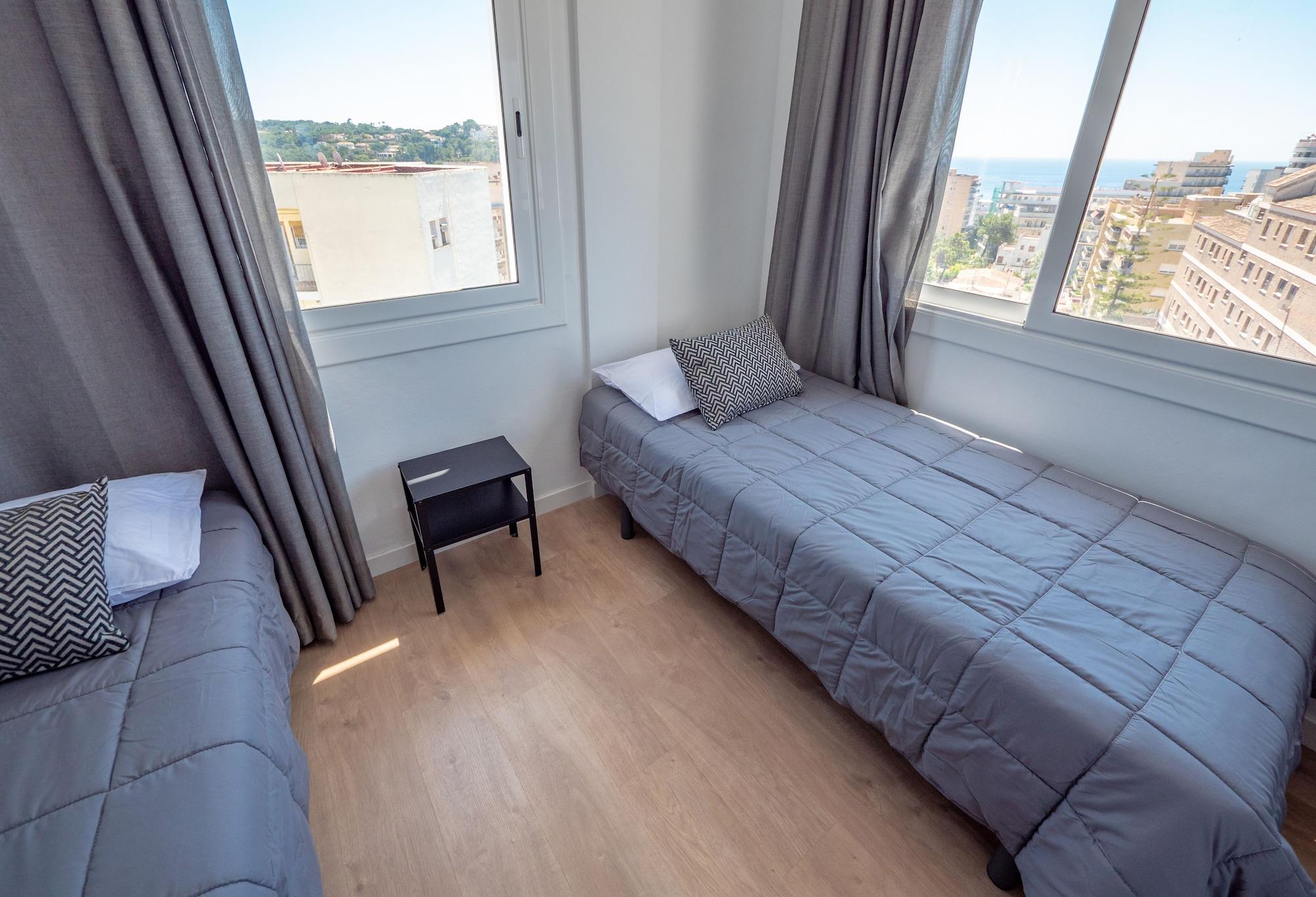 Ar Melrose Place Apartment Lloret de Mar Bagian luar foto