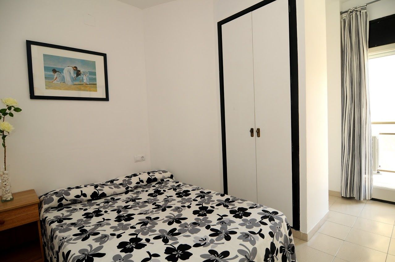 Ar Melrose Place Apartment Lloret de Mar Bagian luar foto